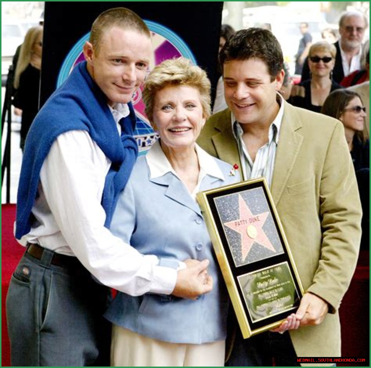 Sean Astin's Mother: A Hollywood Matriarch's Journey